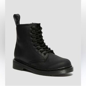 Junior 1460 doc martens black kids size 3 women’s size 5